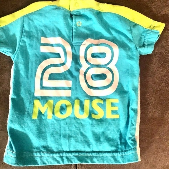 0-3 months Disney Mickey Mouse outfit - Picture 3 of 8